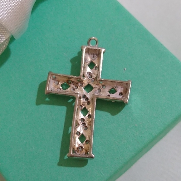 Sterling Silver Cross Pendant with Clear CZs - Picture 4 of 6